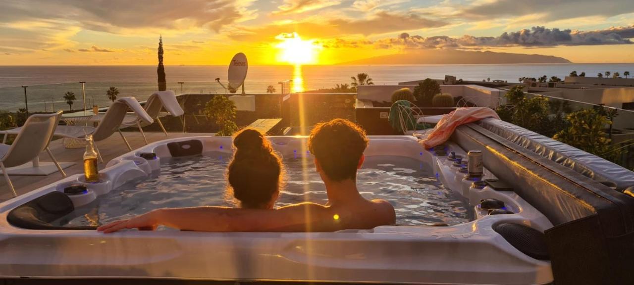 Luxury Villa Rebeka - Heated Pool And Jacuzzi 아데제 외부 사진
