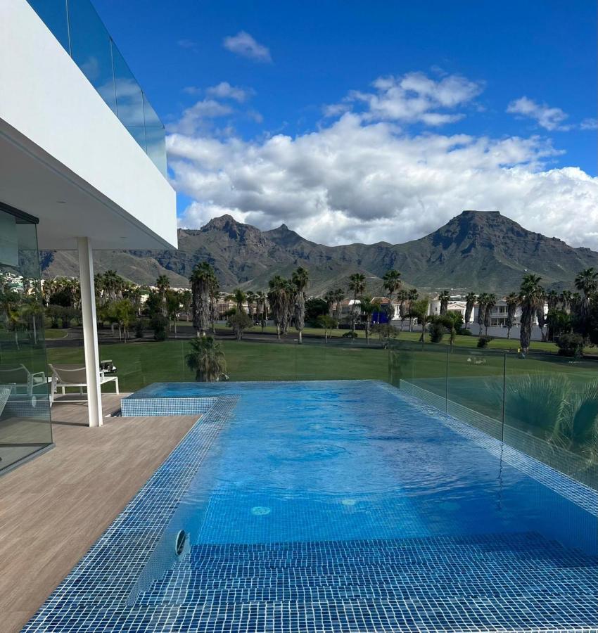 Luxury Villa Rebeka - Heated Pool And Jacuzzi 아데제 외부 사진